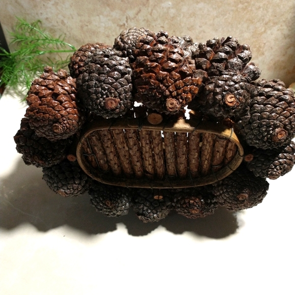 Cottagecore Pinecone Twig Basket Handmade Forest Woodlands Natural Vintage Brown - Picture 7 of 8